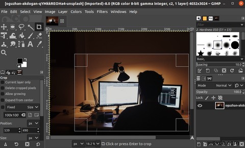 उबंटू पर GIMP कैसे इंस्टॉल और उपयोग करें