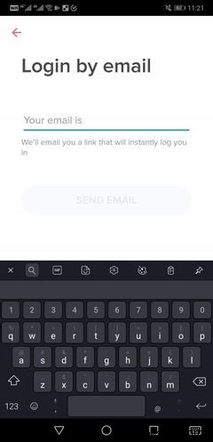 फेसबुक दोस्तों को जाने बिना Tinder कैसे उपयोग करें