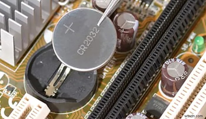 विंडोज 10 पर CMOS को कैसे रीसेट या क्लियर करें