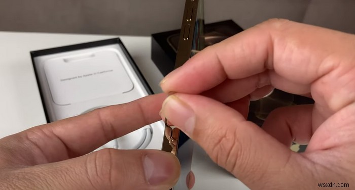 नए iPhone 13 पर SIM कार्ड ट्रांसफर कैसे करें