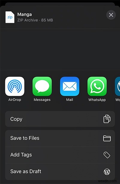 iOS Files ऐप में फ़ाइलों को ज़िप और अनज़िप कैसे करें