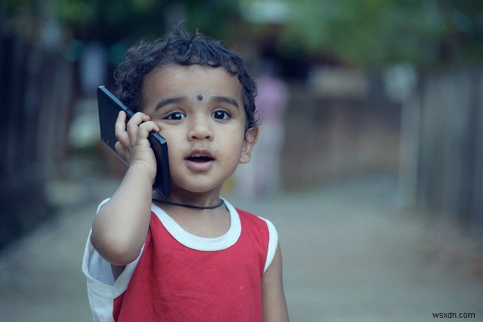 अपने बच्चों के लिए स्मार्ट खिलौने खरीदने से पहले आपको क्या जानना चाहिए