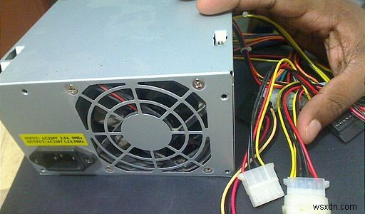 खराब पावर सप्लाई के संकेत और लक्षण