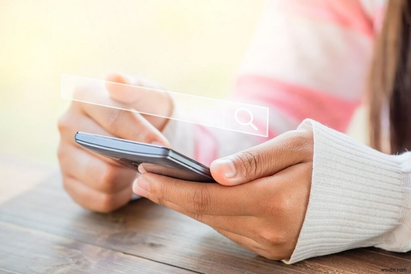अपने एंड्रॉइड होम स्क्रीन से Google सर्च बार कैसे हटाएं