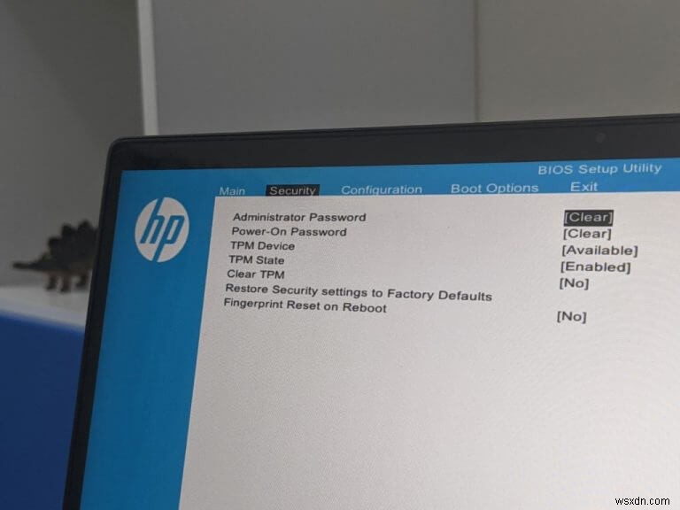 अपने PC में विंडोज 11 के लिए TPM है या नहीं, कैसे सत्यापित करें - एक पूर्ण गाइड
