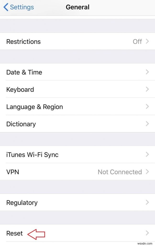 अपने iPhone पर पहले से जुड़े कंप्यूटर्स से ट्रस्ट सुरक्षित रूप से हटाएं