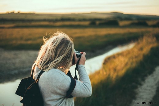 शटरस्टॉक बनाम iStock: आपके लिए कौन सा स्टॉक फोटो प्लेटफॉर्म सही है?