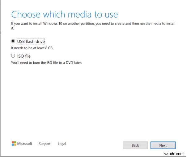 मीडिया क्रिएशन टूल से Windows 11 में अपग्रेड कैसे करें - 2022 गाइड