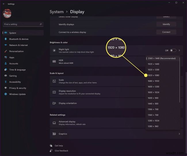 Windows 11 में स्क्रीन रिज़ॉल्यूशन को कैसे समायोजित करें