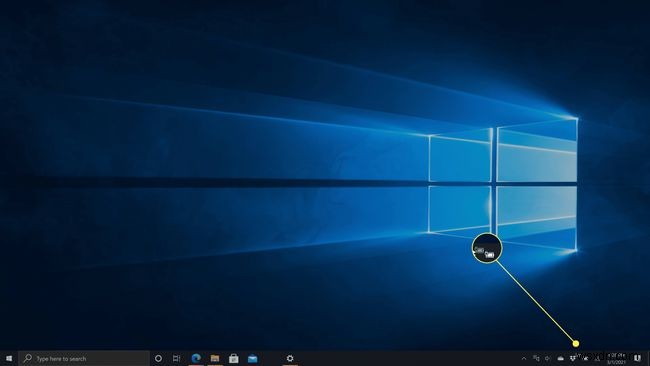 Windows 10 सिस्टम ट्रे में आइकॉन कैसे दिखाएं या छुपाएं