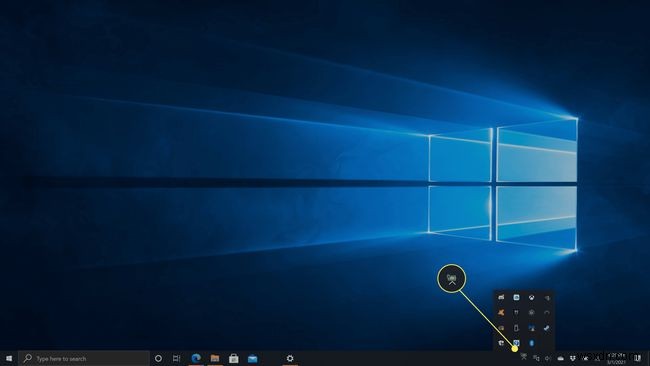 Windows 10 सिस्टम ट्रे में आइकॉन कैसे दिखाएं या छुपाएं