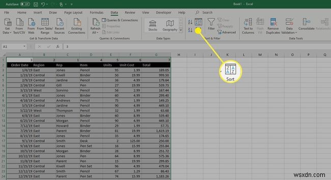 Excel में कॉलम कैसे मूव करें