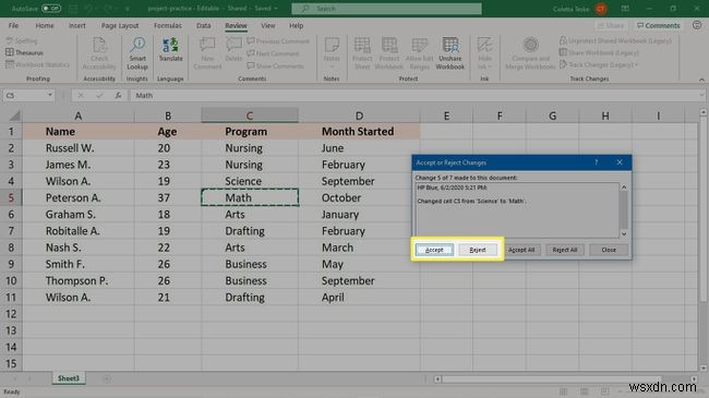 Excel में ट्रैक परिवर्तन का उपयोग कैसे करें