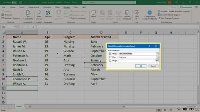 Excel में ट्रैक परिवर्तन का उपयोग कैसे करें