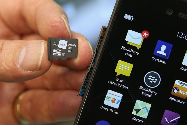 अपने Android उपकरणों के लिए ऐप्स को SD कार्ड में कैसे ले जाएं