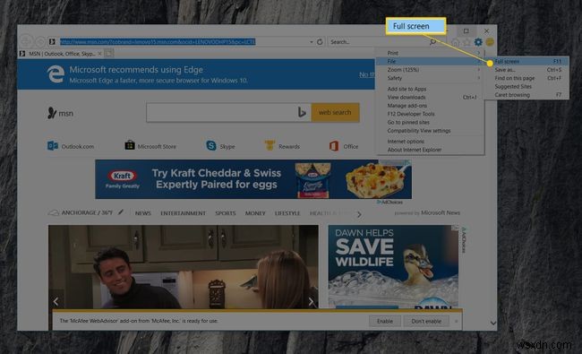 इंटरनेट एक्सप्लोरर 11 में पूर्ण स्क्रीन मोड कैसे सक्रिय करें