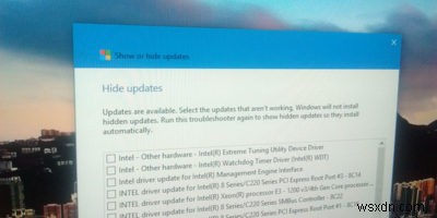 Windows 10 में अवांछित ड्राइवर स्थापना को अस्थायी रूप से कैसे रोकें