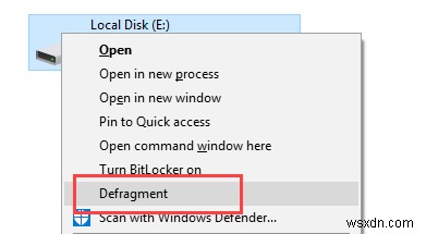 Windows में प्रसंग मेनू से अपनी हार्ड ड्राइव को डीफ़्रैग्मेन्ट कैसे करें