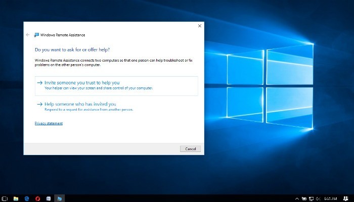 त्वरित सहायता के साथ Windows 10 PC का दूरस्थ रूप से निवारण करें