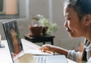 Windows 10 में स्क्रीन रियल एस्टेट को अधिकतम कैसे करें