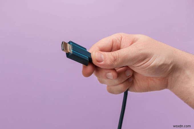 लंबी HDMI केबल का उपयोग करने के 6 शानदार तरीके