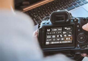 अपनी तस्वीरों से EXIF ​​डेटा कैसे निकालें 