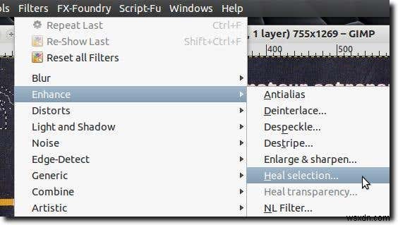 GIMP के हील सिलेक्शन टूल से फ़ोटो में खरोंच मिटाएं
