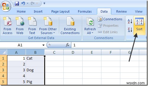 Excel में ब्लैंक लाइन्स को कैसे डिलीट करें