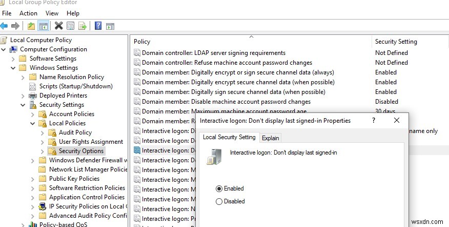 विंडोज 10/11 पर लॉग इन स्क्रीन से यूजर अकाउंट कैसे छिपाएं या दिखाएं? 