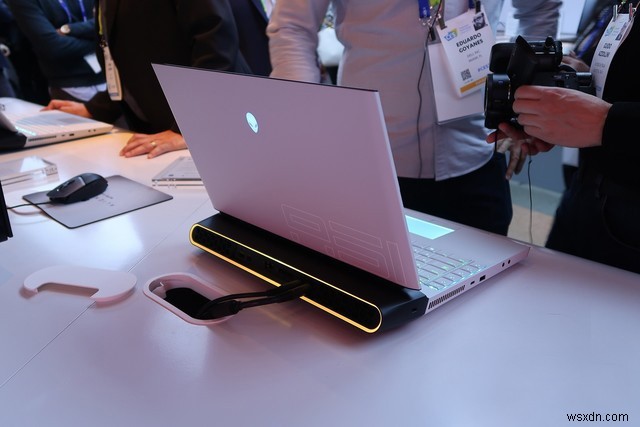 बेस्ट डेल लैपटॉप 2020 – कुल मिलाकर | गेमिंग | व्यापार | होम | विद्यार्थी 