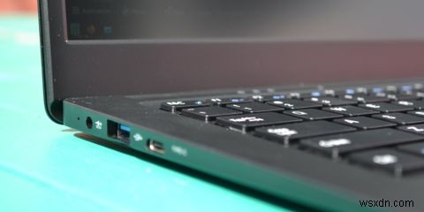 पाइनबुक प्रो रिव्यू:एक FOSS लैपटॉप जो नहीं चूसता 