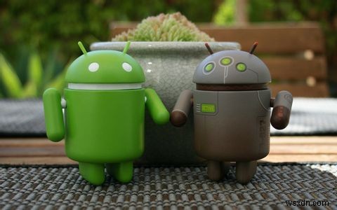 अगर आपका फ़ोन Android 12 प्राप्त नहीं करता है तो क्या यह वास्तव में मायने रखता है? 