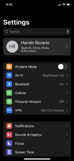 iOS 15 में iCloud सब्सक्राइबर्स के लिए एक हिडन वीपीएन शामिल है (सॉर्ट करें)