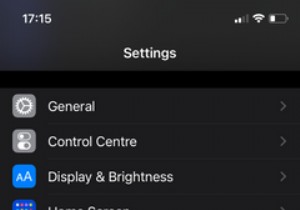 iPhone पर ऑटो-ब्राइटनेस कैसे बंद करें