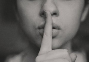 गोपनीयता बनाम गुमनामी बनाम सुरक्षा:वे सभी का मतलब एक ही बात क्यों नहीं है? 