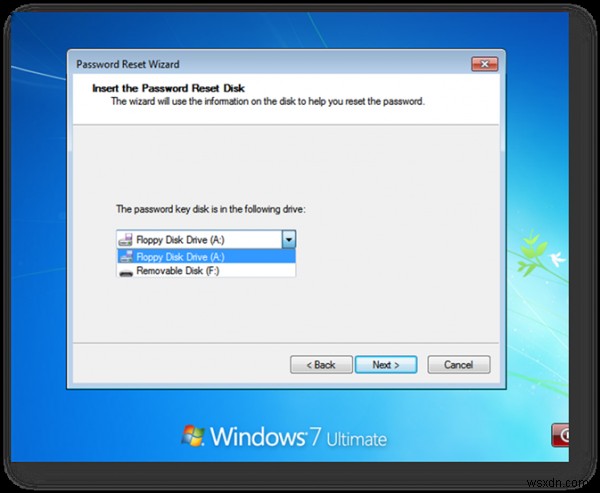 विंडोज 10 पर यूएसबी फ्लैश ड्राइव का उपयोग करके पासवर्ड रीसेट डिस्क बनाएं 