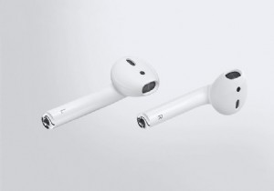 IPhone कैसे चार्ज करें और संगीत कैसे सुनें 