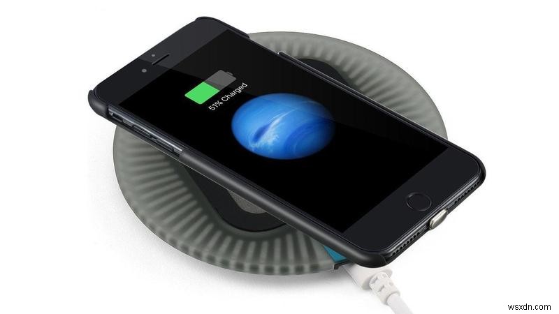 पुराने iPhones पर वायरलेस चार्जिंग कैसे प्राप्त करें 