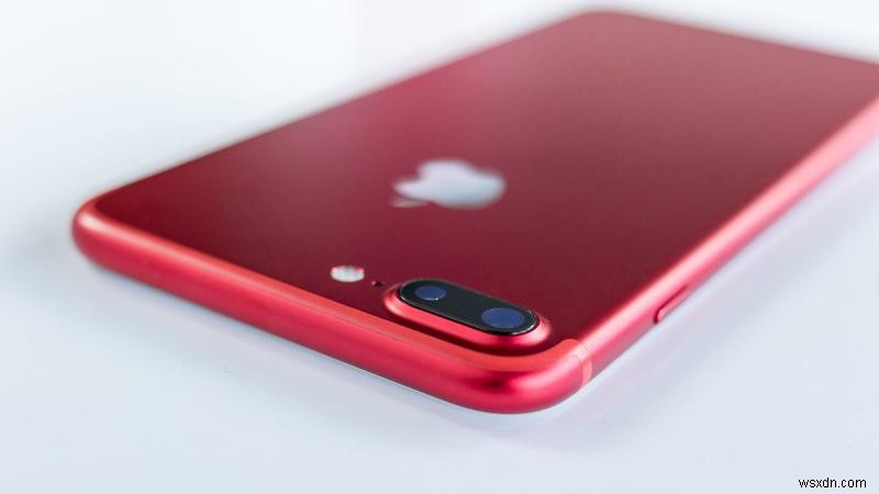 लाल iPhone 7 पर ब्लैक स्क्रीन फ्रंट कैसे प्राप्त करें? 
