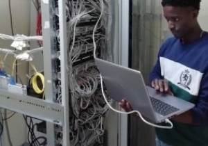 लिनक्स में एसएसएच कैसे सेट अप और उपयोग करें 