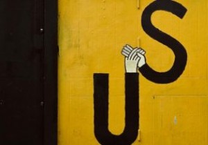 एकता डेस्कटॉप समीक्षा:उदासीन उबंटू उपयोगकर्ताओं के लिए अच्छा है 