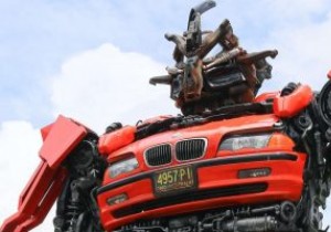 Linux के लिए वर्चुअल सहायक आप अपने डेस्कटॉप पर उपयोग कर सकते हैं 