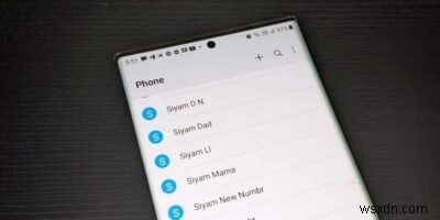 Android और iPhone से एकाधिक संपर्क कैसे हटाएं 