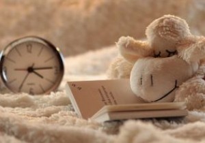 आपको जगाने के लिए सर्वश्रेष्ठ एंड्रॉइड अलार्म क्लॉक ऐप्स में से 5 