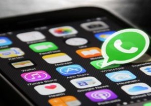 नए ऐप्स को अपने Android होम स्क्रीन पर जोड़े जाने से कैसे रोकें 