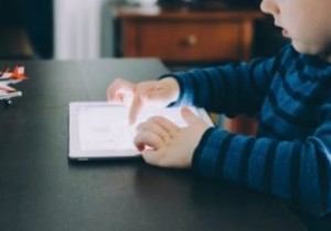 6 मोबाइल ऐप जो बच्चों को कोड सिखाने में मदद कर सकते हैं 