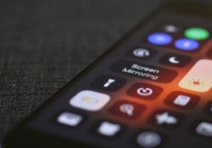 अपने फोन को टीवी से कैसे कनेक्ट करें 