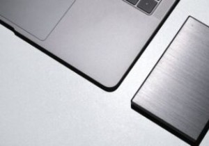 SSD बनाम HDD बनाम USB फ्लैश ड्राइव:वह सब कुछ जो आपको जानना आवश्यक है 