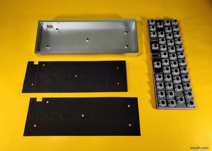 उन्नत कीबोर्ड गाइड:अपने कीबोर्ड केस और प्लेट को पूर्णता में कैसे बदलें 