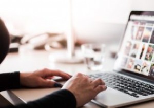 घर से काम करते हुए अपनी वाई-फाई की गति कैसे बढ़ाएं 